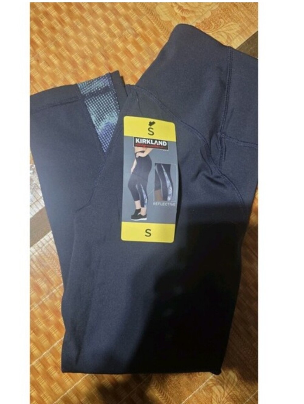 Kirkland Signature WomensReflective Fitness Wear Leggings( Navy, SMALL) NWT - Picture 2 of 2